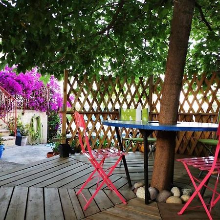 Апартаменти Chez Adri Et Lea Бігулья Екстер'єр фото